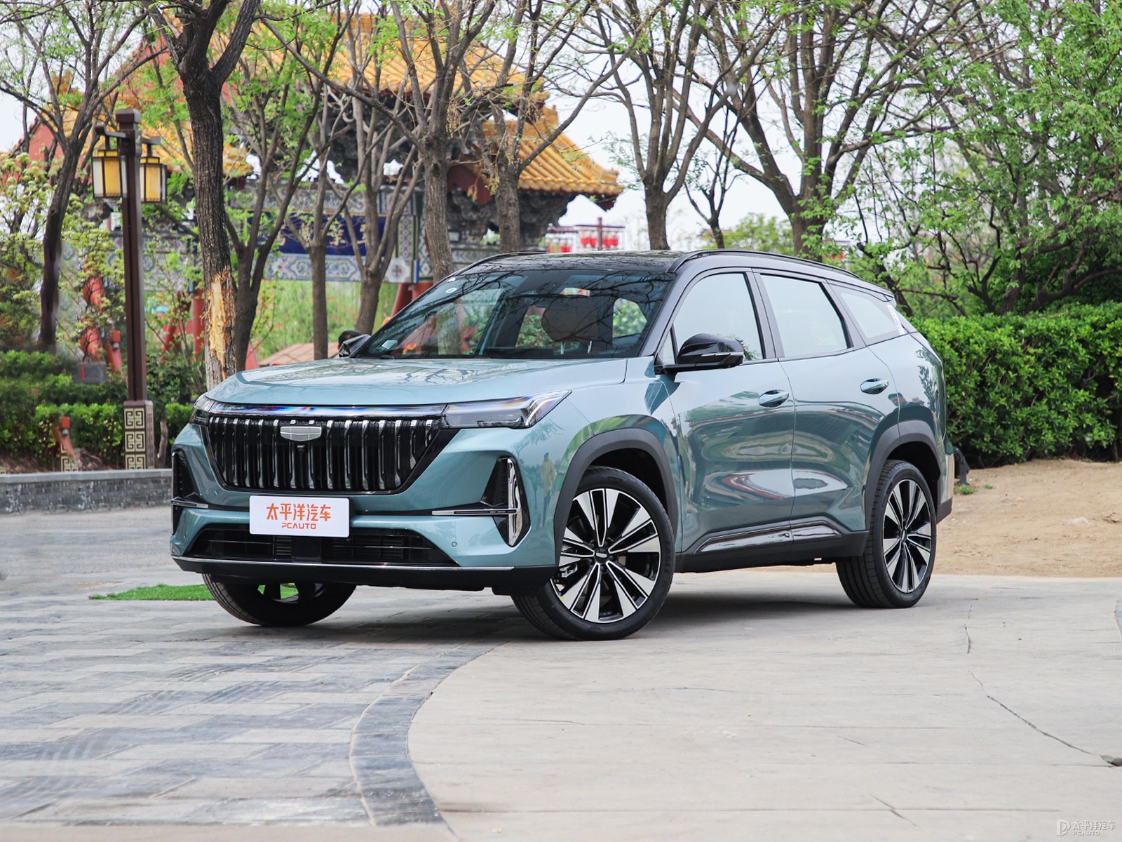 Geely Boyue L 1.5T Splendid Edition — Main listing photograph. Image 1 of 3. Modified new car for export from China.