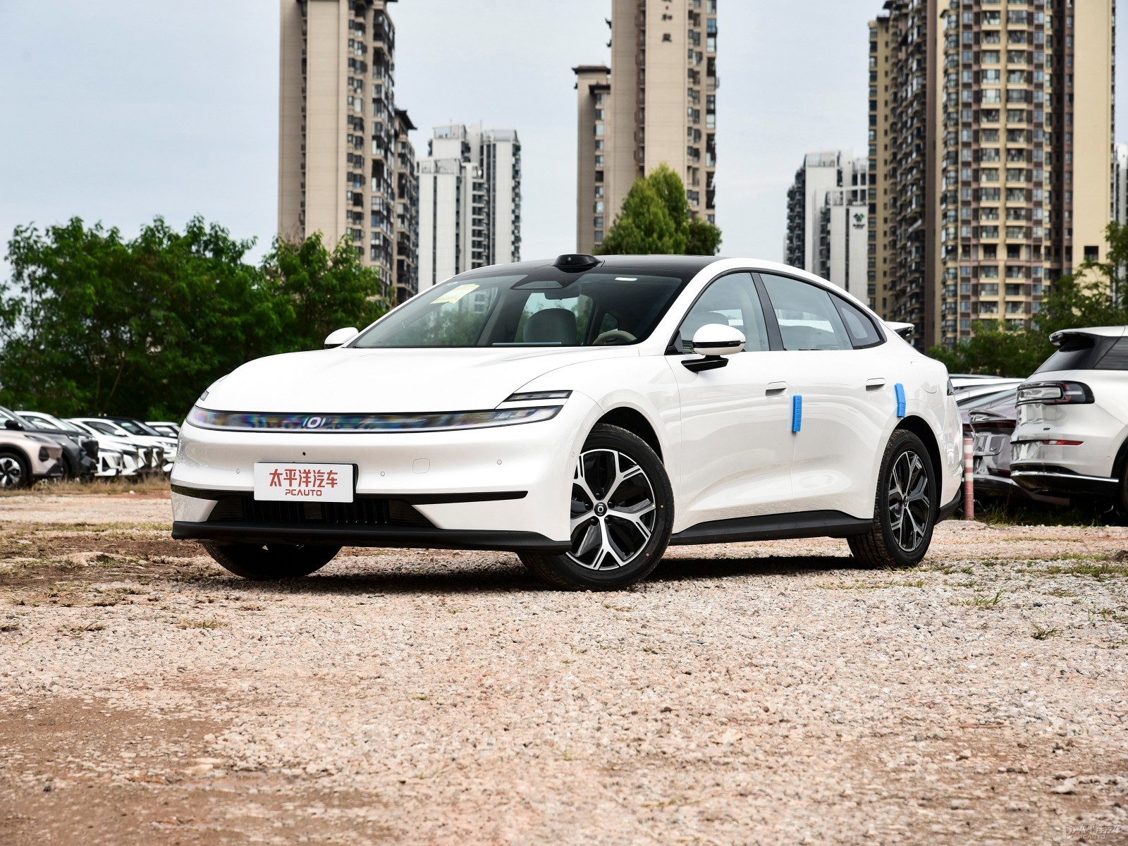 Changan Qiyuan Q05 506 LiDAR Ultra+ — Main listing photograph. Image 1 of 3. Authorized new car for export from China.