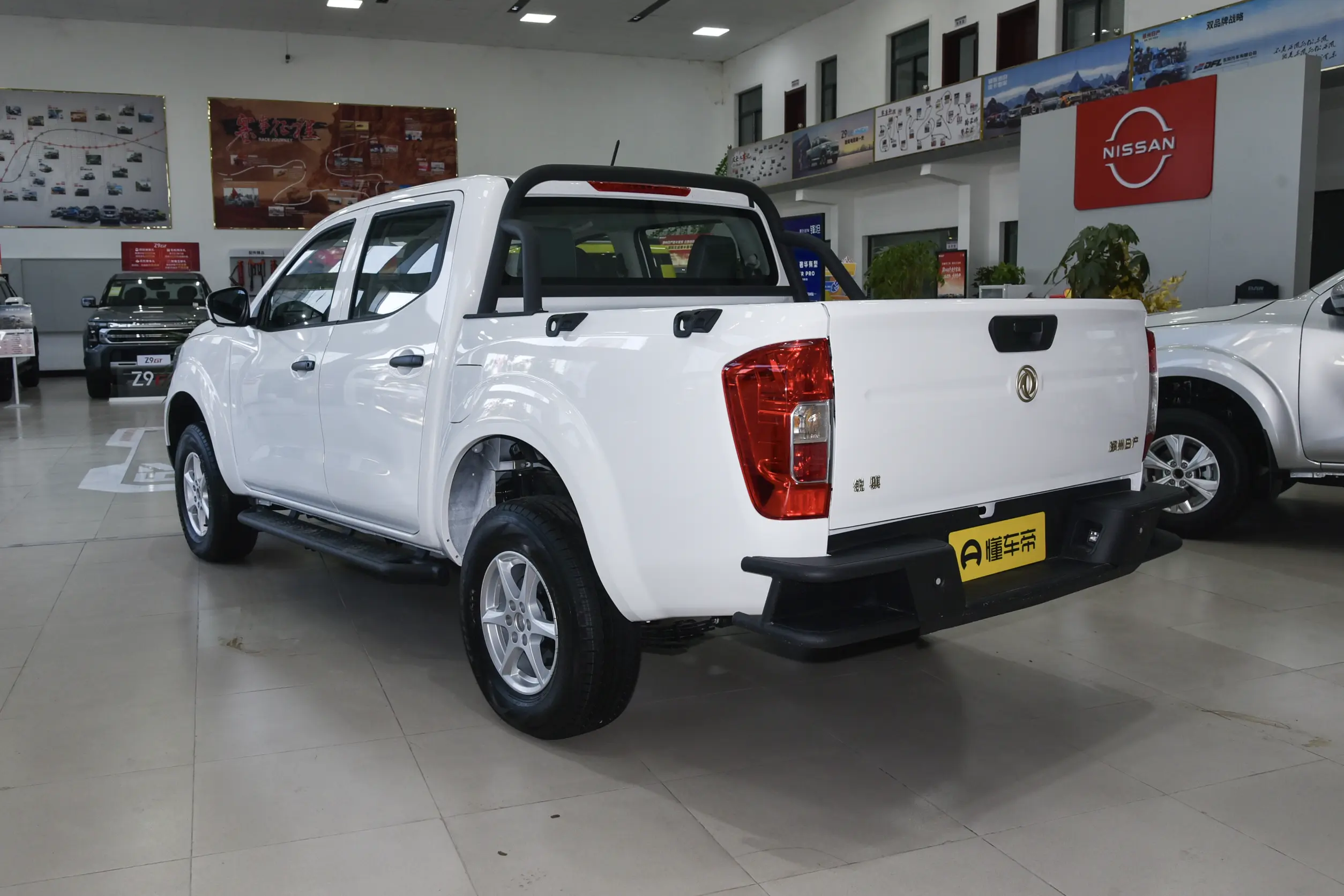Zhengzhou Nissan Rich Pickup Automatic Diesel 4WD — Additional exterior view. Image 2 of 3. Authorized new car for expor...