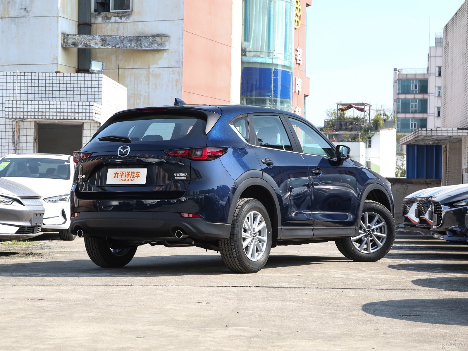 Mazda CX-5 2025 2.0L Automatic 2WD Smart Pro（zhishang pro） — Additional exterior view. Image 2 of 3. Modified new ca...