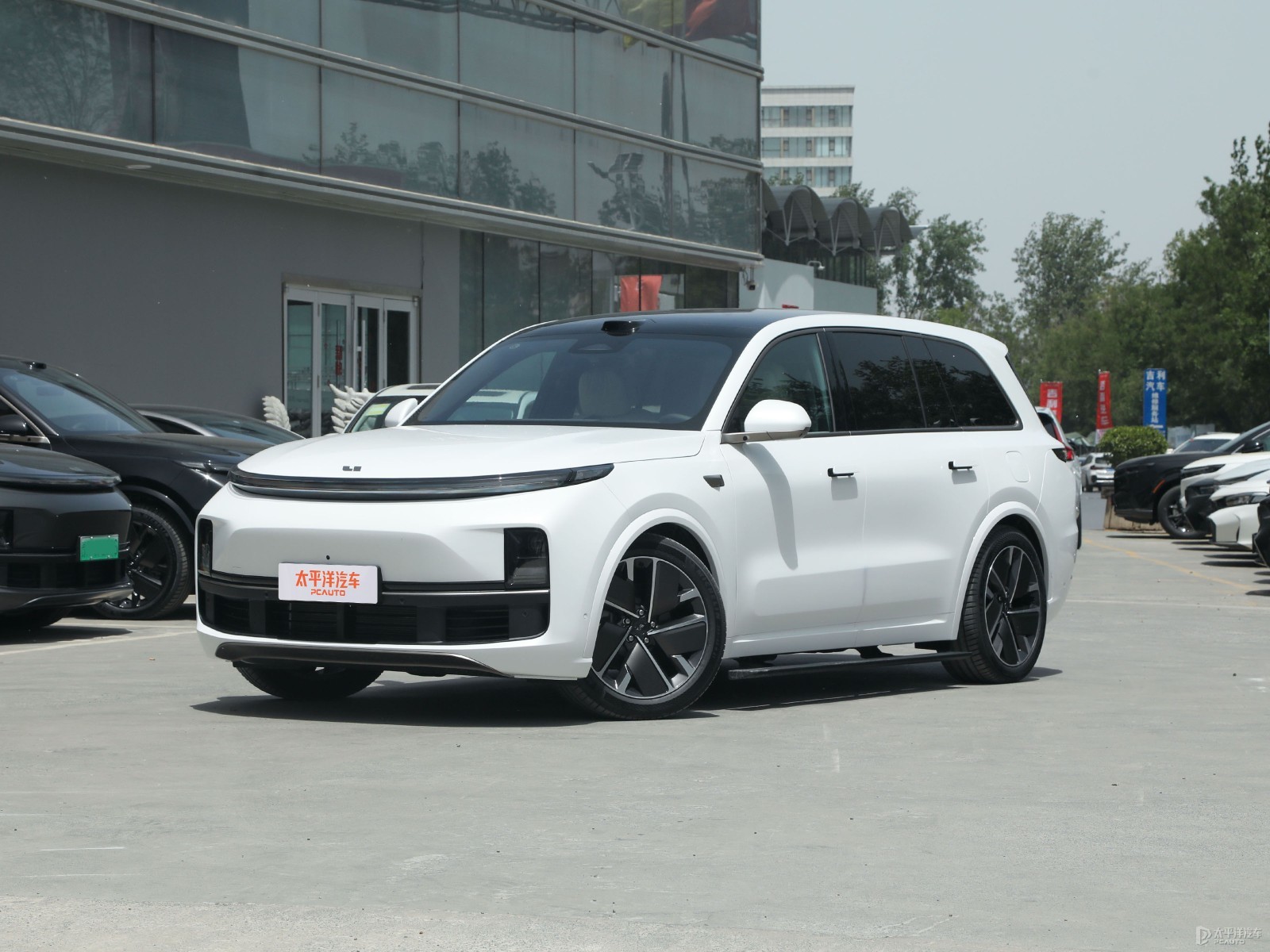 Li Auto L9 Ultra Smart New Version — Main listing photograph. Image 1 of 3. Authorized new car for export from China.