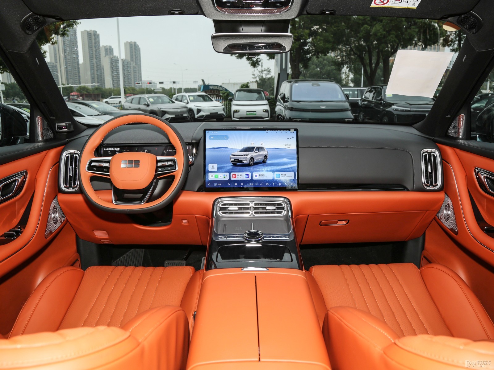 Geely Galaxy M9 100KM 2WD Start Edition — Further exterior angle of the same vehicle. Image 3 of 3. Authorized new car f...