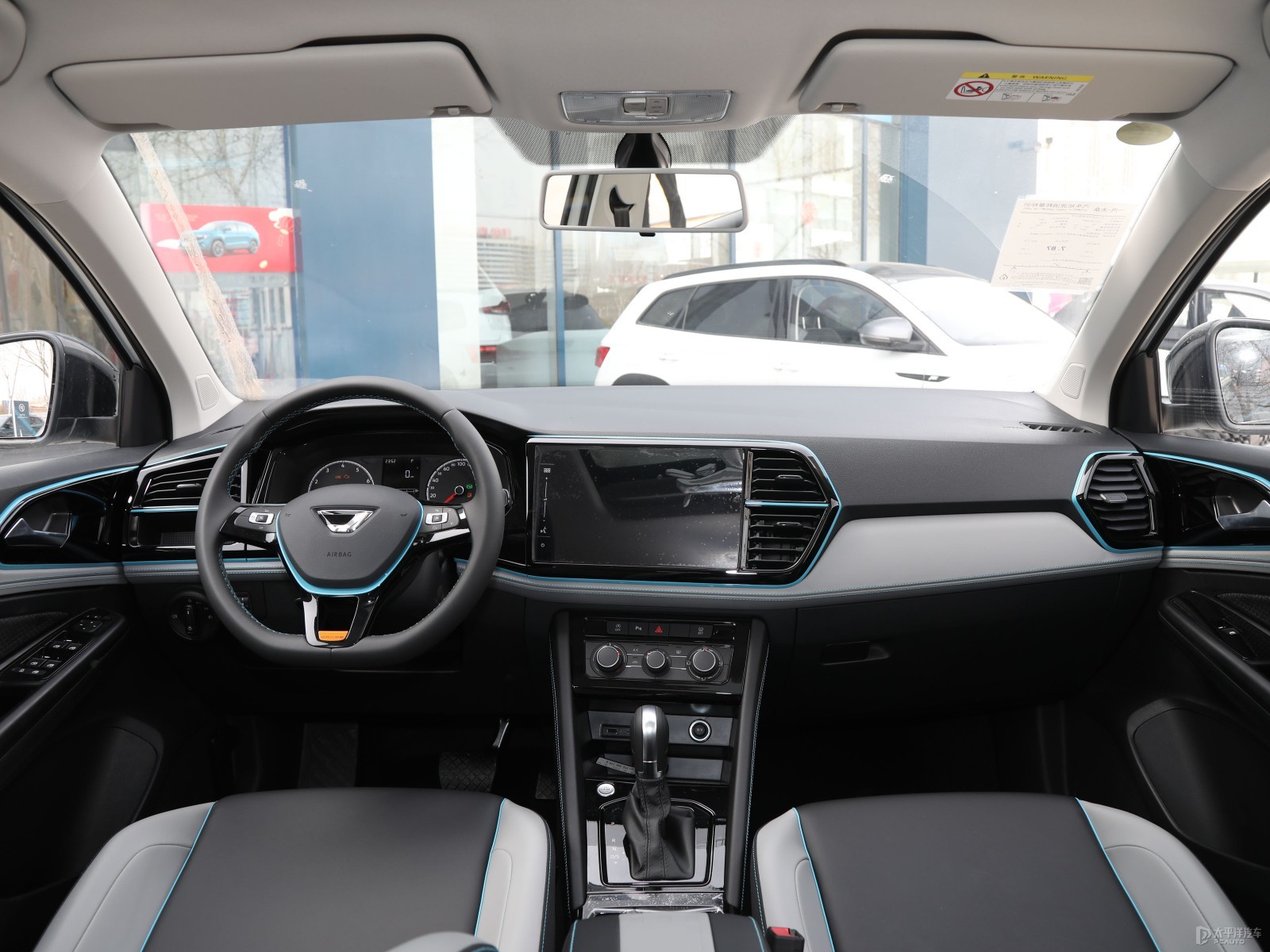 FAW-Volkswagen Jetta Automatic Enjoy Highlight Edition — Further exterior angle of the same vehicle. Image 3 of 3. Modif...