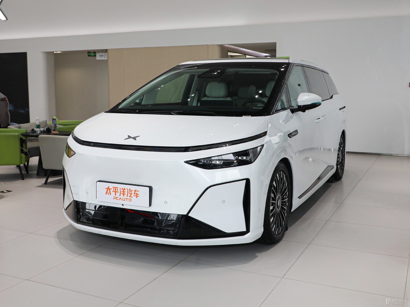 Xpeng X9 2026 Super Extended Range 1602 Max — Main listing photograph. Image 1 of 3. Authorized new car for export from ...