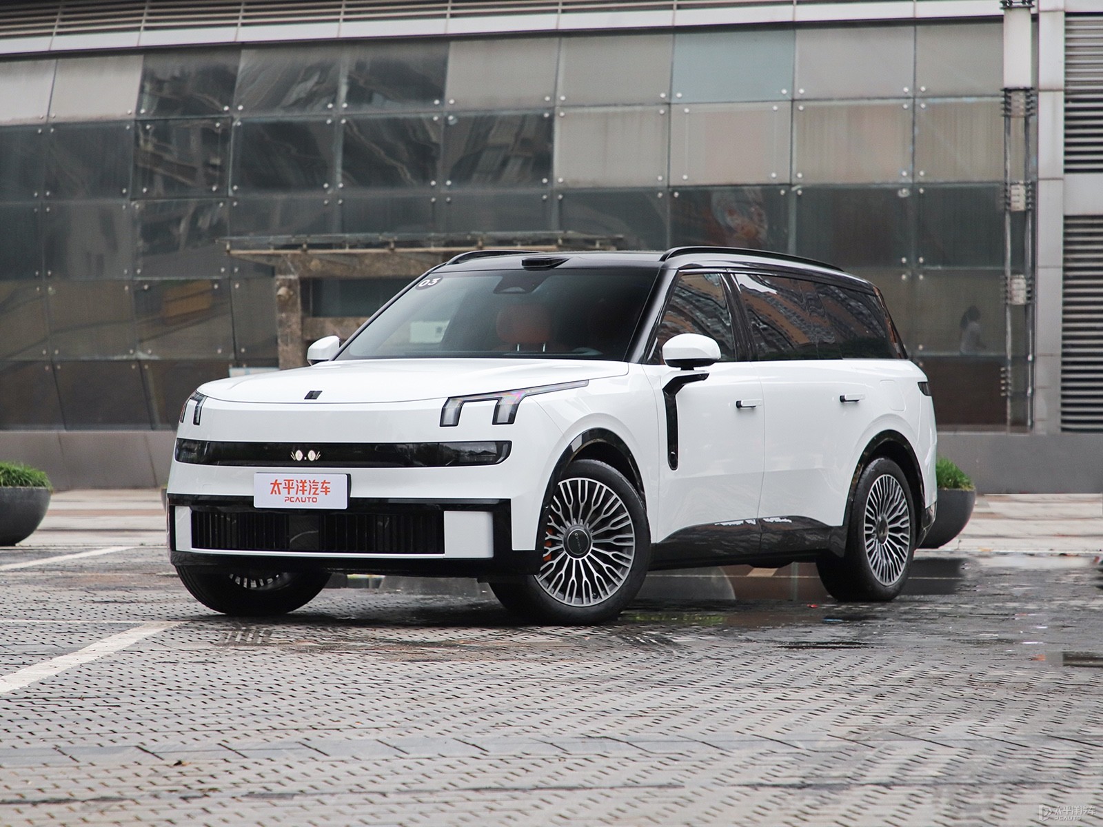 Lynk & Co 900 2025 2.0T Explore 6-Seater — Main listing photograph. Image 1 of 3. Authorized new car for export from China.