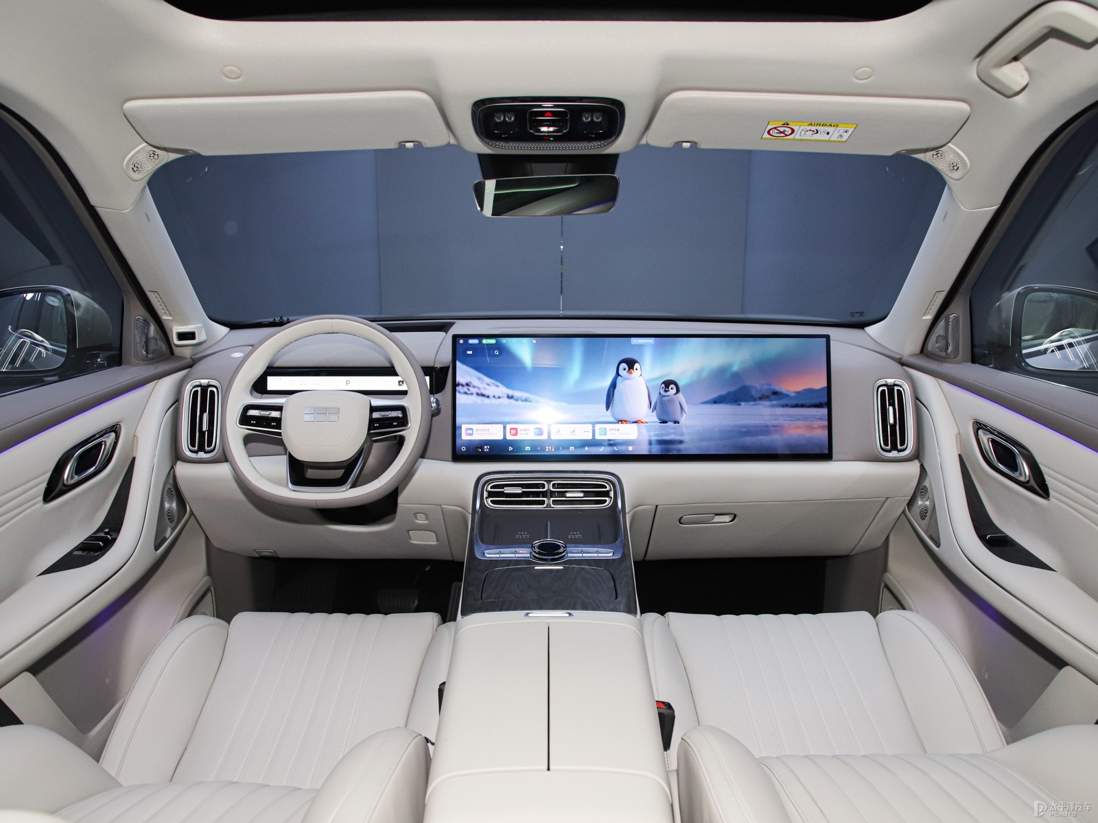 Geely Galaxy M9 210KM AWD Pilot Edition — Further exterior angle of the same vehicle. Image 3 of 3. Authorized new car f...