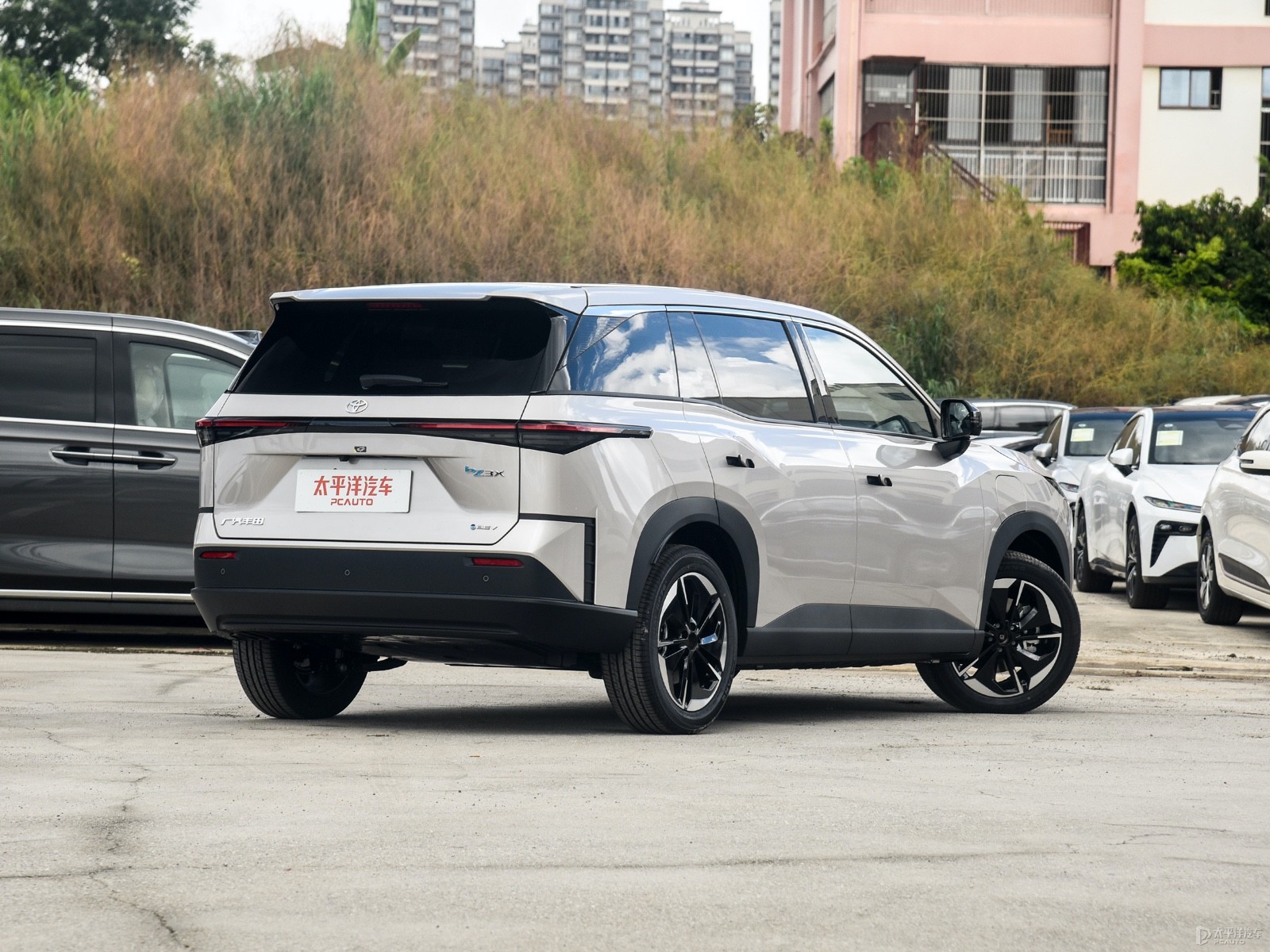 GAC Toyota Bozhi 3X 520 Pro — Additional exterior view. Image 2 of 3. Modified new car for export from China.