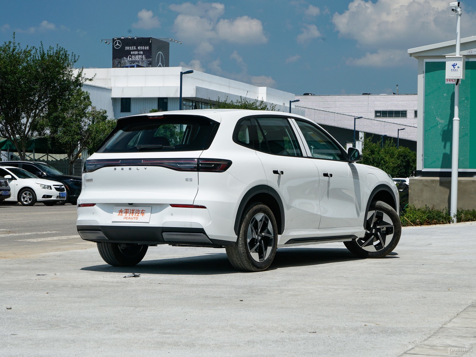 Geely Galaxy E5 2026 610KM Voyage Edition — Additional exterior view. Image 2 of 3. Modified new car for export from China.