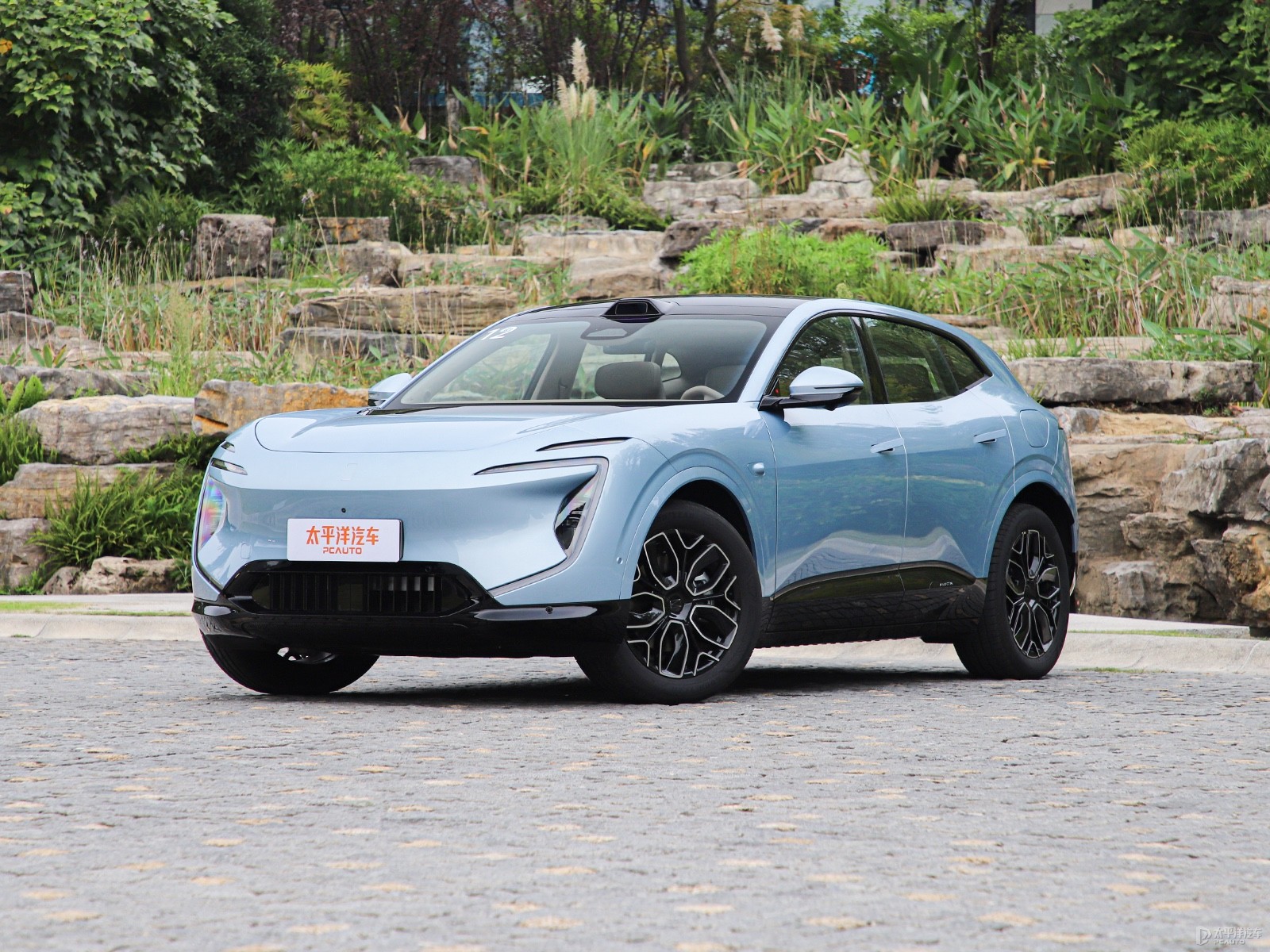 Avatr 07 Max+ EV 2026 — Main listing photograph. Image 1 of 3. Authorized new car for export from China.