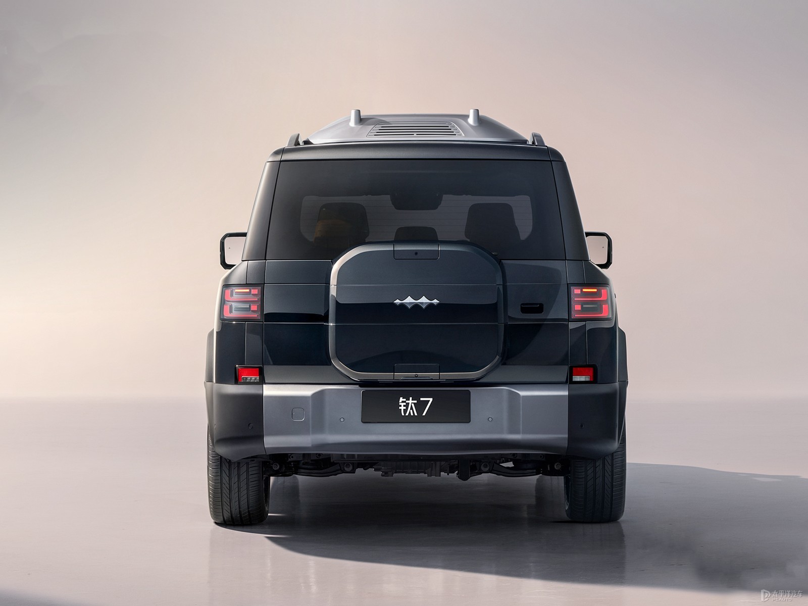 Fangchengbao Ti7 190 AWD Ultra — Further exterior angle of the same vehicle. Image 3 of 3. Modified new car for export f...