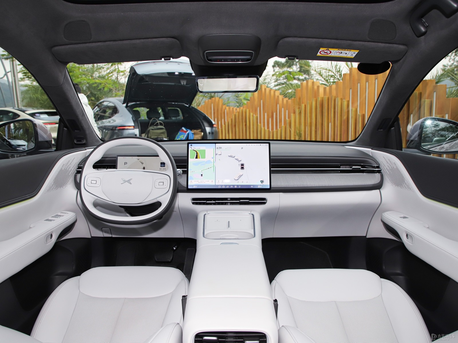 Xpeng G6 725 Long Range Max Flagship — Further exterior angle of the same vehicle. Image 3 of 3. Authorized new car for ...