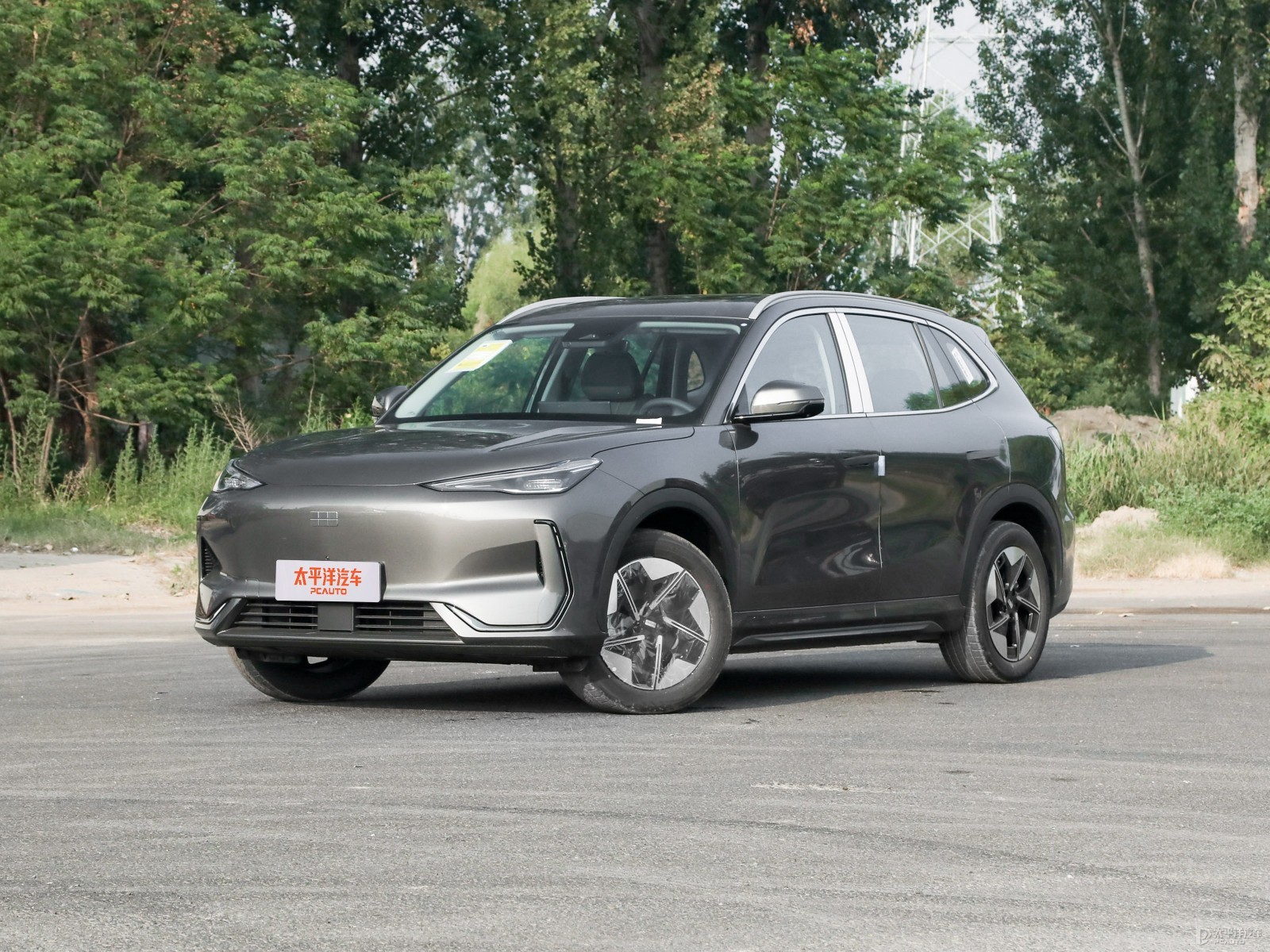 Geely Galaxy E5 2026 610KM Explore Plus Edition — Main listing photograph. Image 1 of 3. Modified new car for export fro...
